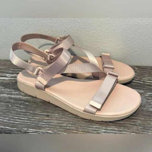 Aldo EOWENIEL Women's Fabric Sandals with Flat Heels‎ Size 11 - Picture 1 of 9